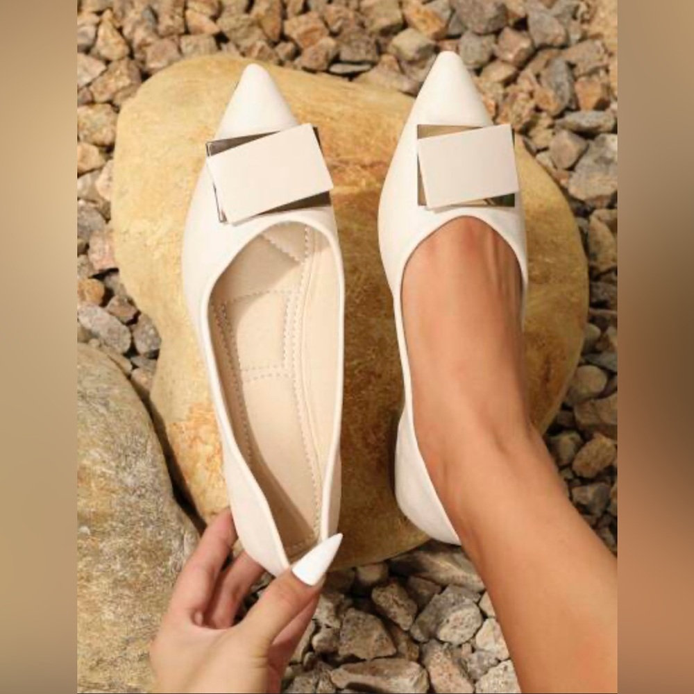 SHEIN Cream Flats with Silver Accent